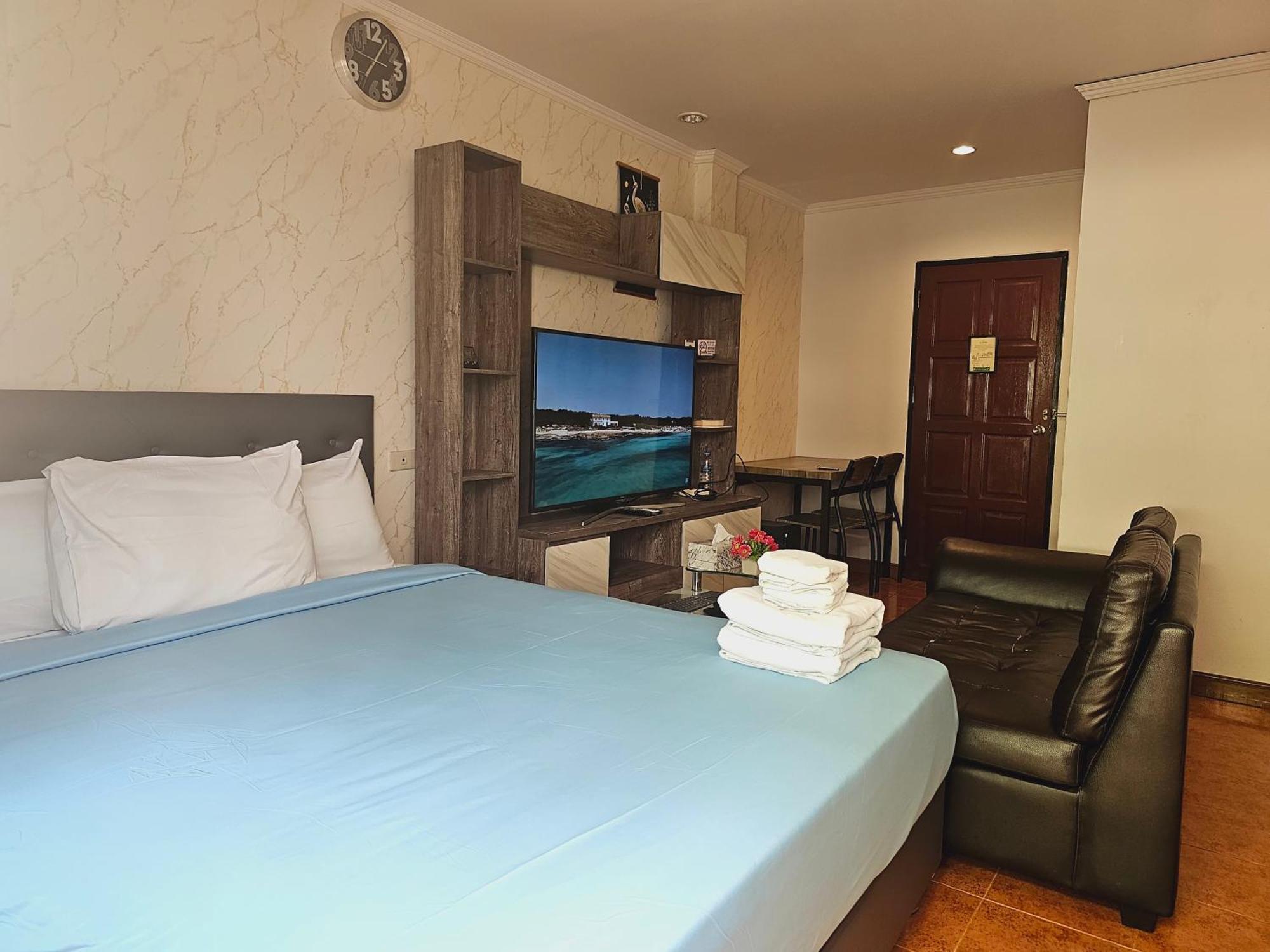 Patong Central Residence & Apartment חדר תמונה