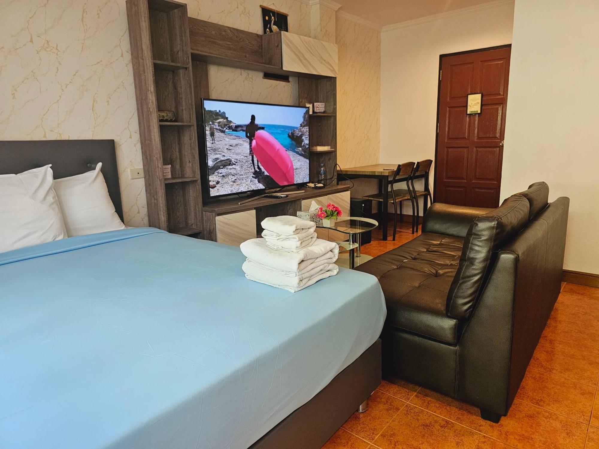 Patong Central Residence & Apartment חדר תמונה