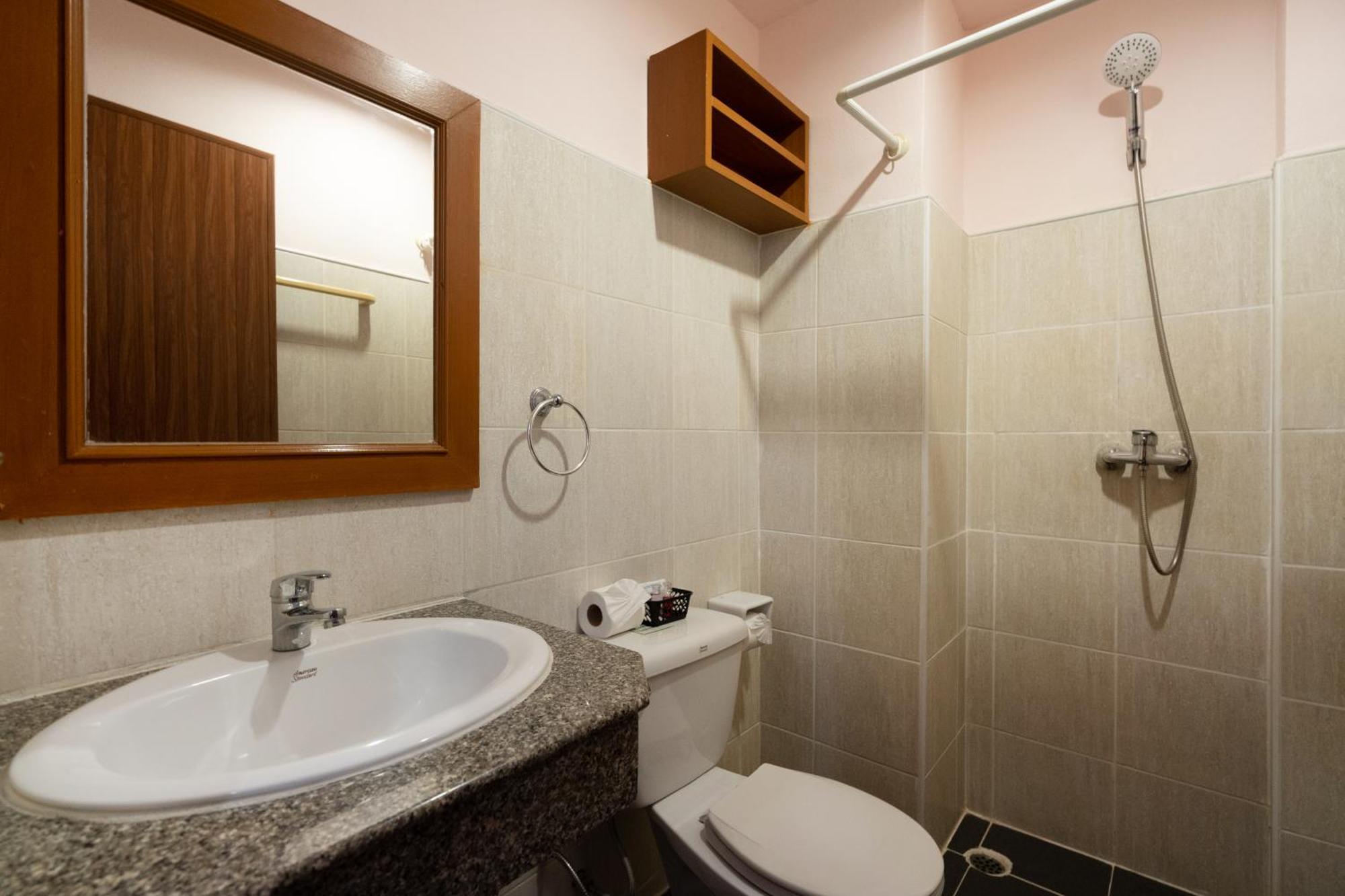 Patong Central Residence & Apartment מראה חיצוני תמונה