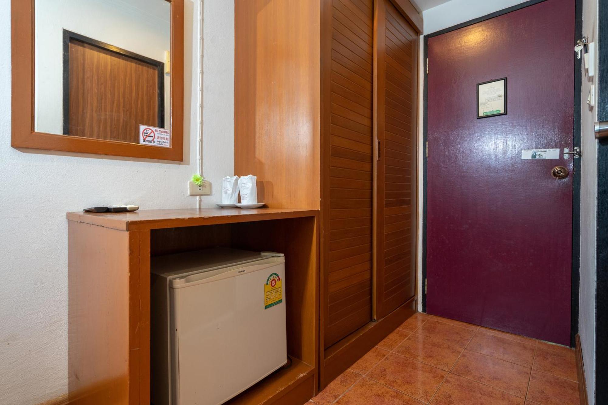 Patong Central Residence & Apartment חדר תמונה