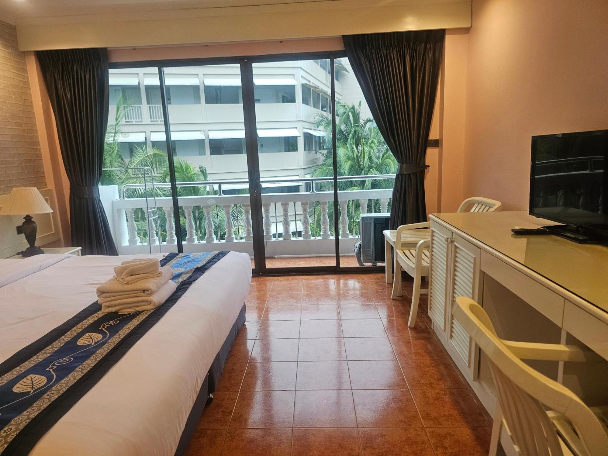Patong Central Residence & Apartment מראה חיצוני תמונה