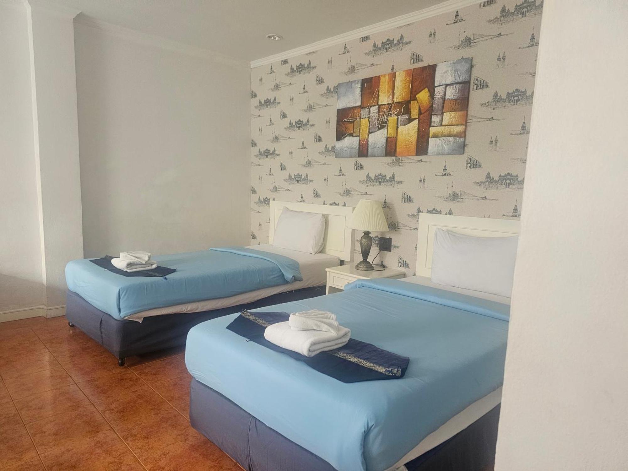 Patong Central Residence & Apartment חדר תמונה